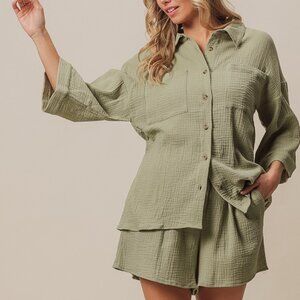 BiBi Crinkle Gauze Shirt and Short Set- NEW WITH TAGS!